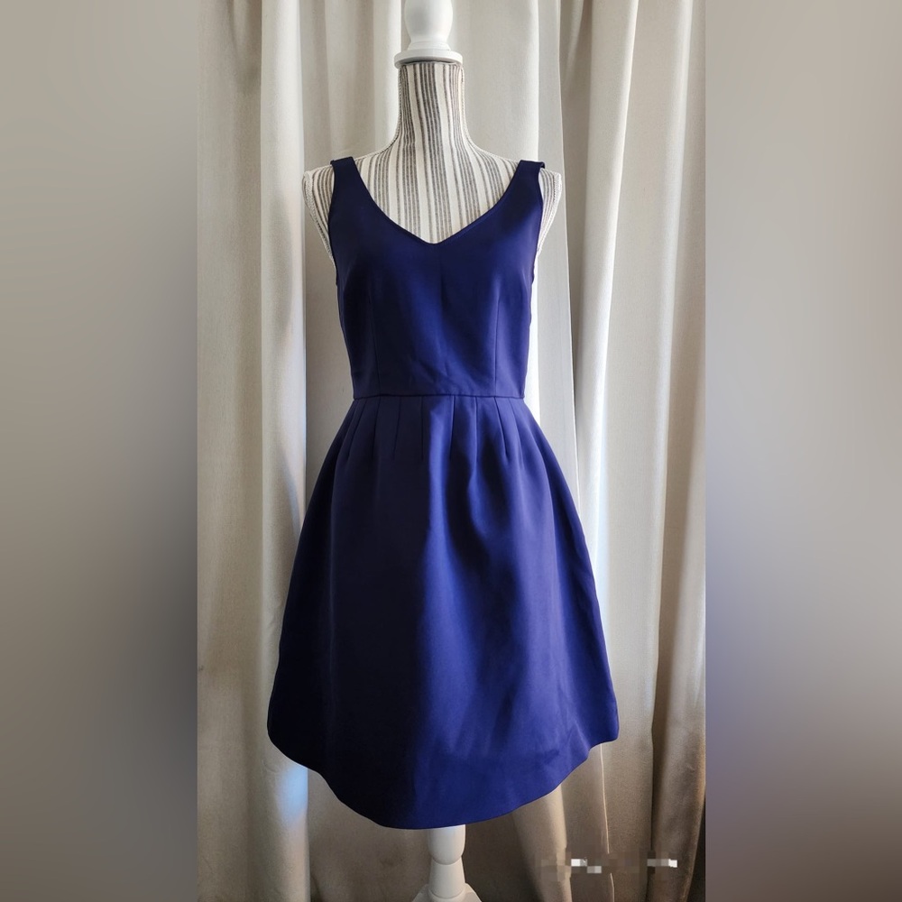 Max & Co blue v neck structure dress